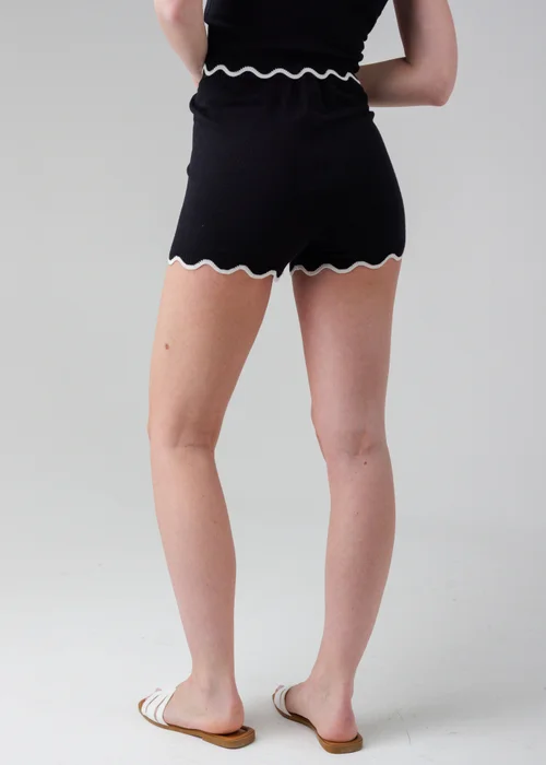 Influence Black High Waisted Knit Shorts With Elasticated Waistband - 10 Image 2