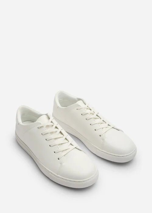 Where's That From Derek White Low Cut Lace Up Trainers - 7 Image 4