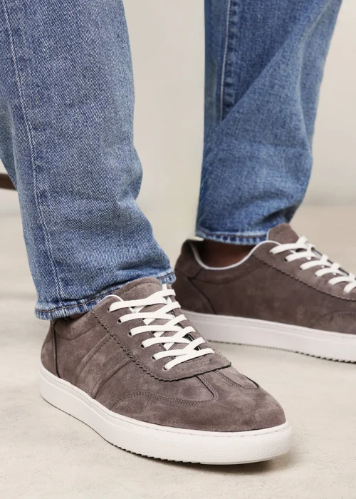 Where's That From Clark Grey Low Cut Lace Up Trainers - 8 Image 2