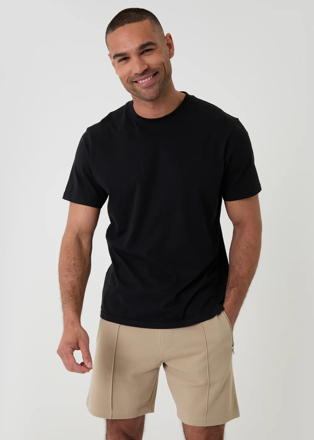 Threadbare Stone Pique Pleated Sweat Shorts - M Image 3