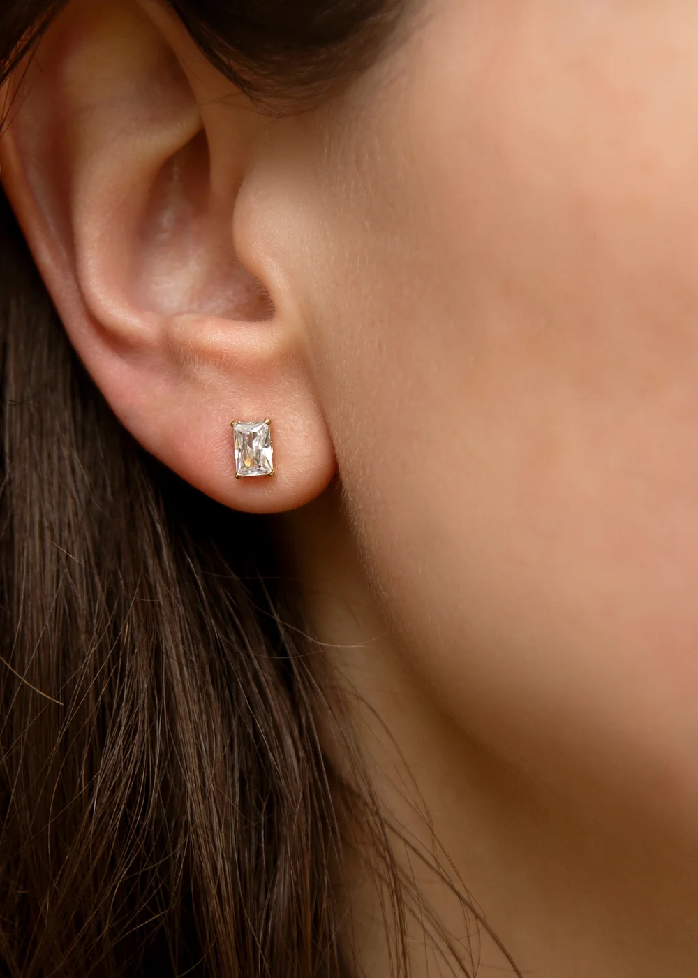 Golden Moments 9ct Yellow Gold Rectangle CZ Stud Earring - One Size Image 4