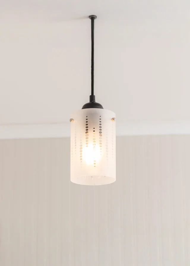 ValueLights Elsie Small Vertical Spot Frosted Glass Shade
