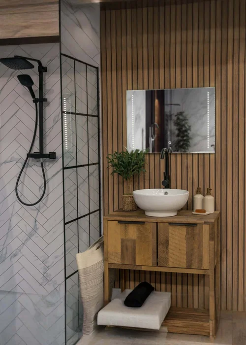 ValueLights Bathroom Mirror with Touch Control LED Strip Light & Demister Pad - One Size Image 1