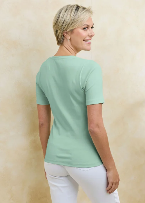 Cotton Traders Iced Mint Wrinkle Free Short Sleeve Scoop Neck Top - 8 Image 3