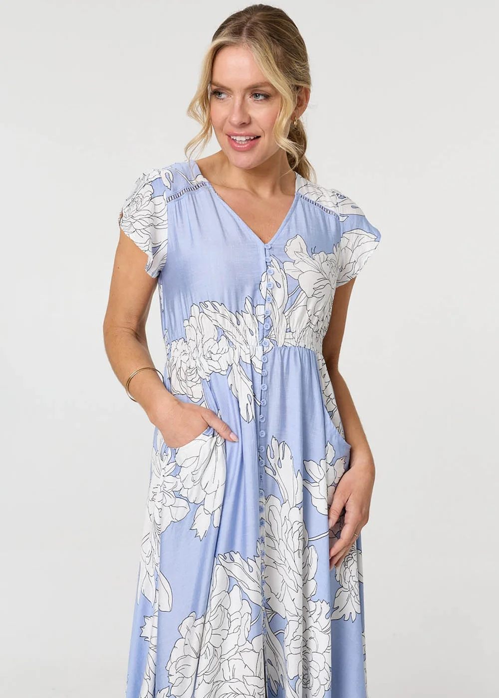 Izabel London Blue Floral Cap Sleeve Button-Up Maxi Dress - 18 Image 2