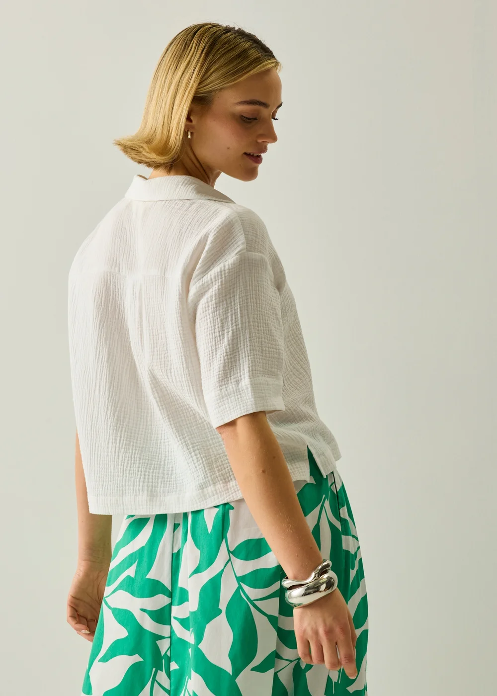 Regatta Life White Lanikai Lightweight Shirt - 18 Image 2