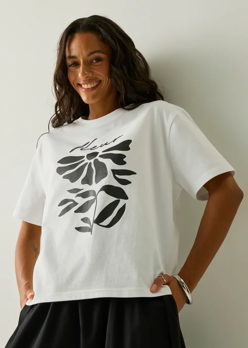 Regatta Life White Baska Tee - 12 Image 1