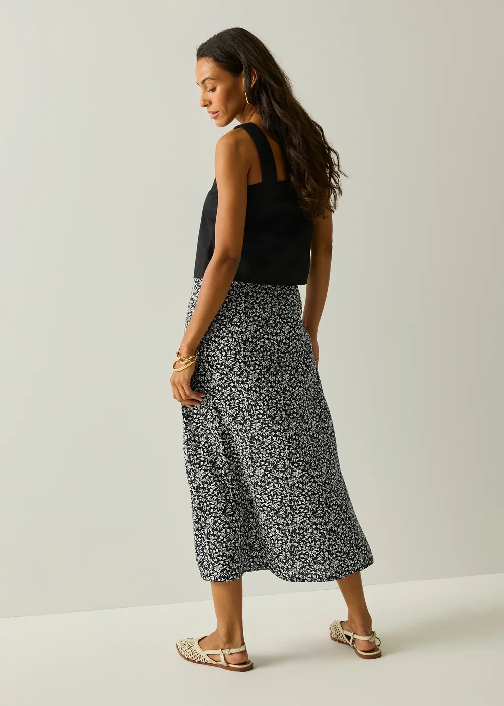 Regatta Life Monochrome Ditsy Bloom Flamenca Skirt - 8 Image 2