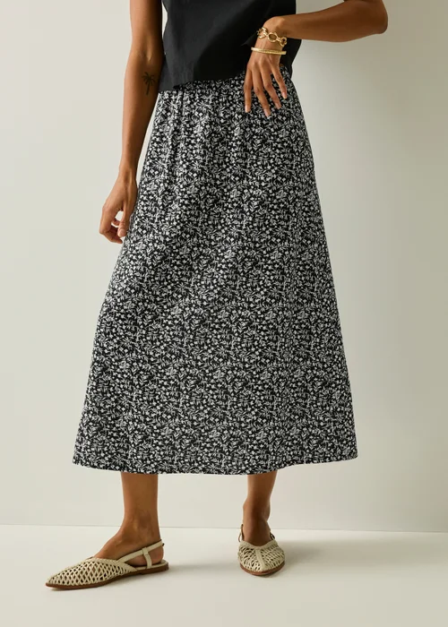 Regatta Life Monochrome Ditsy Bloom Flamenca Skirt - 8 Image 1