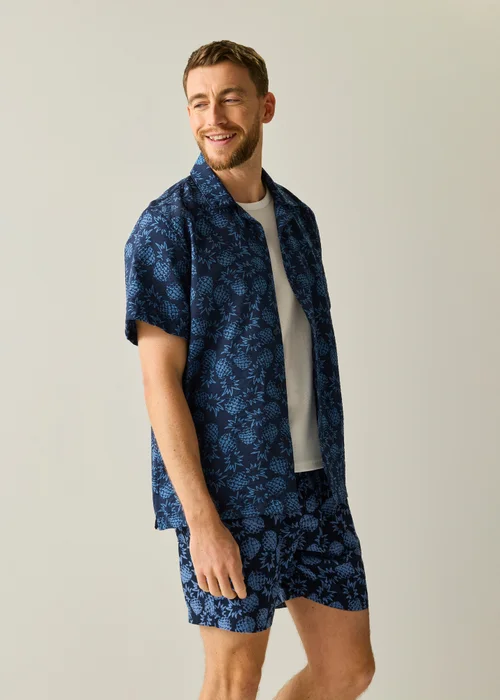 Regatta Life Airbrushed Pineapple Navy Tulum Lightweight Shirt - 3XL Image 3