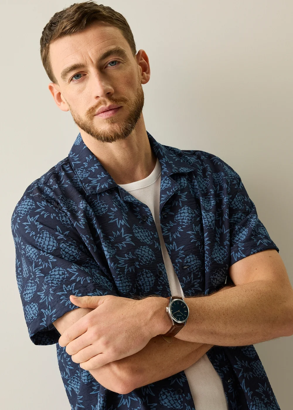 Regatta Life Airbrushed Pineapple Navy Tulum Lightweight Shirt - 3XL Image 4