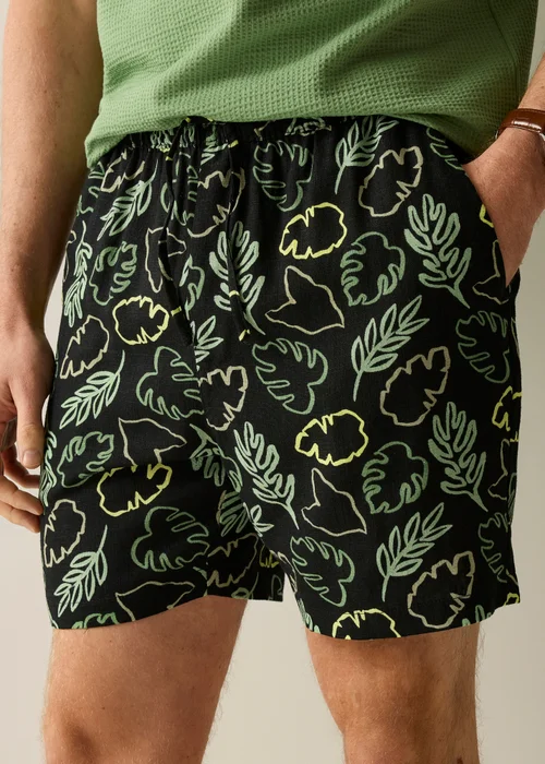 Regatta Life Black Paraiso Lightweight Shorts - 3XL Image 4