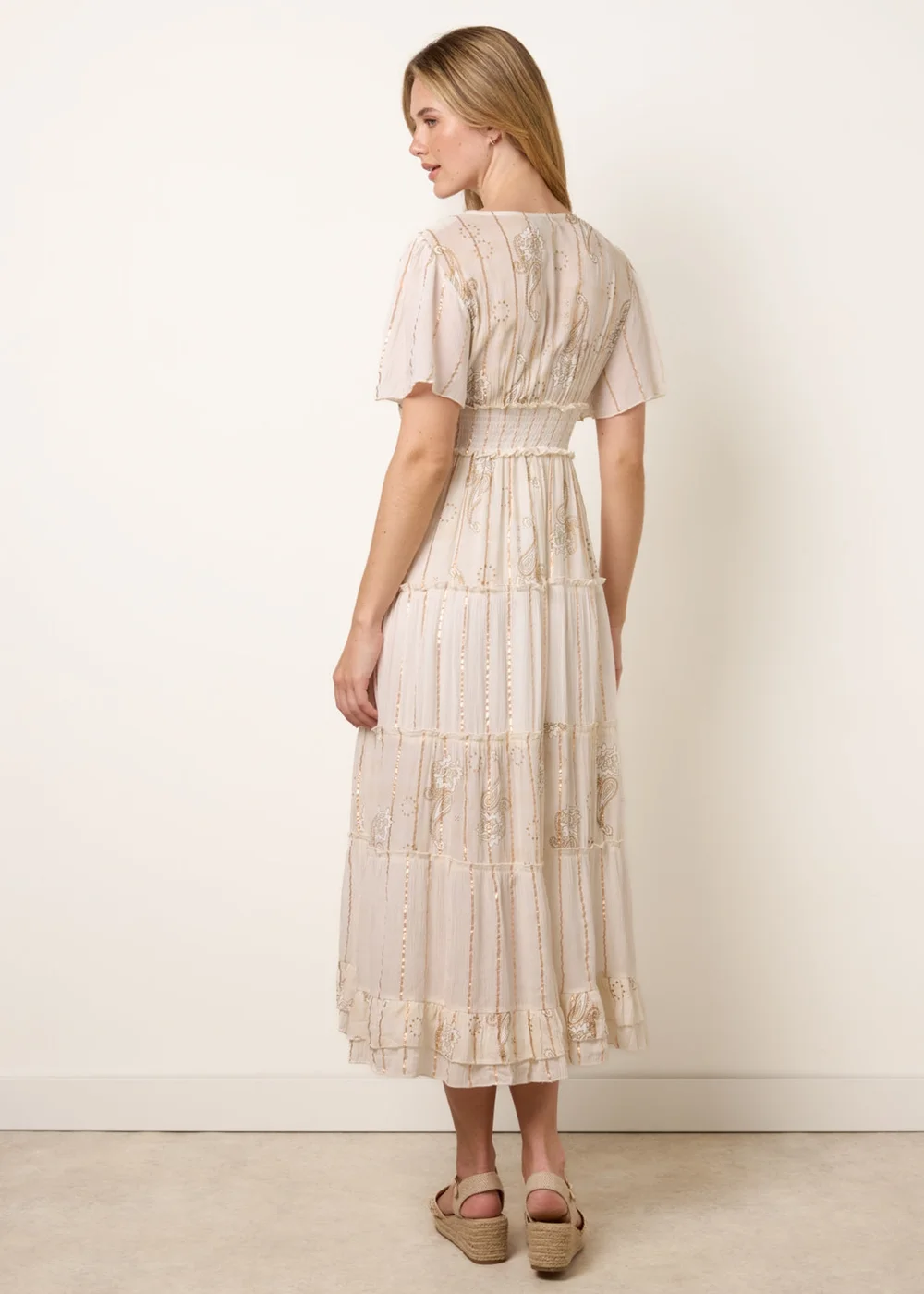 Blue Vanilla Beige Embellished Midi Dress - S/M Image 4