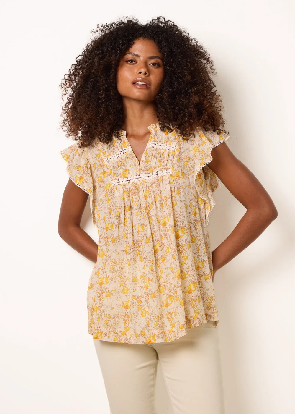 Blue Vanilla Yellow Ditsy Floral Cotton Ruffle Sleeve Top - M Image 1