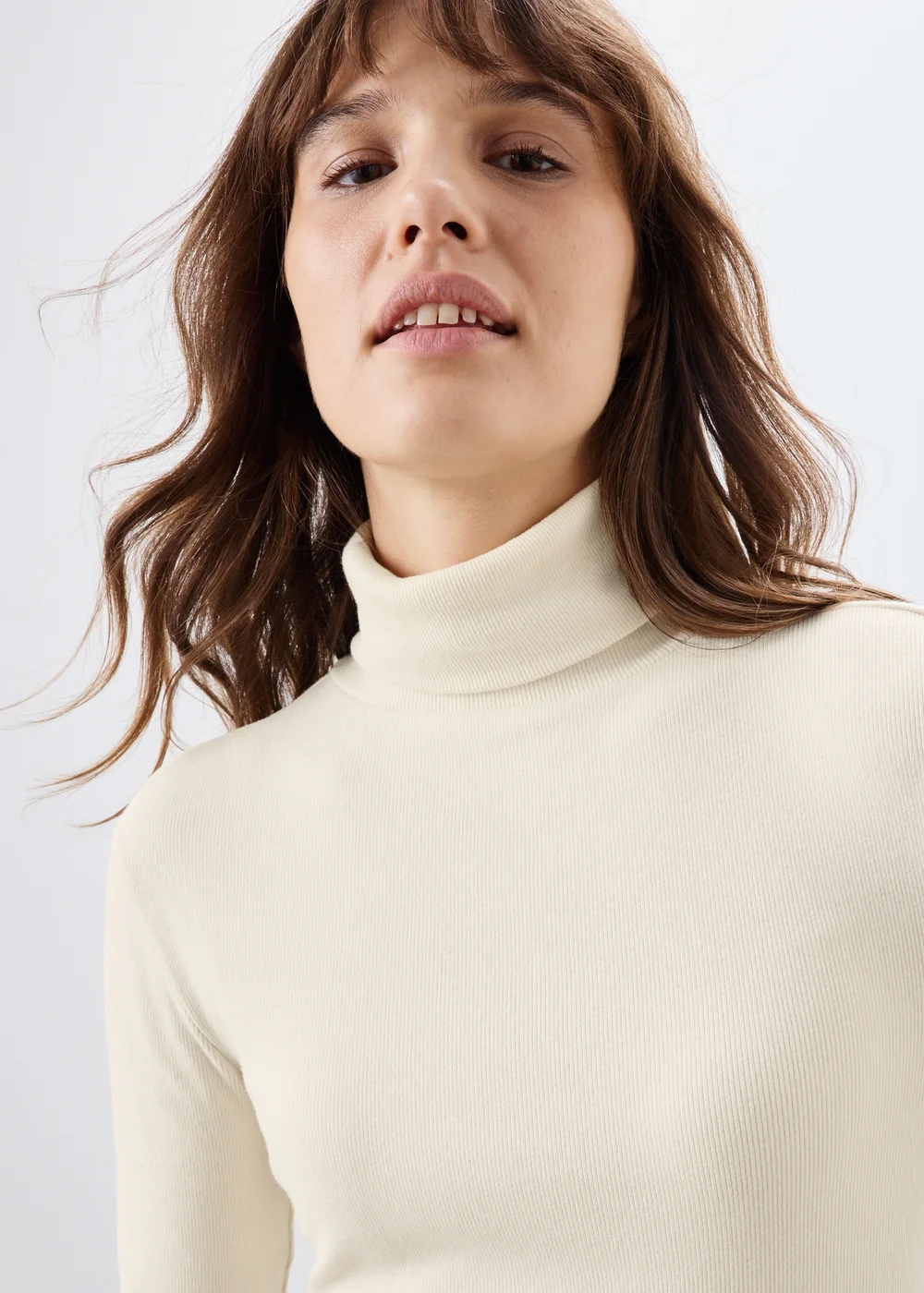 Cream Ribbed Funnel Neck Top - Size 8 Image 2