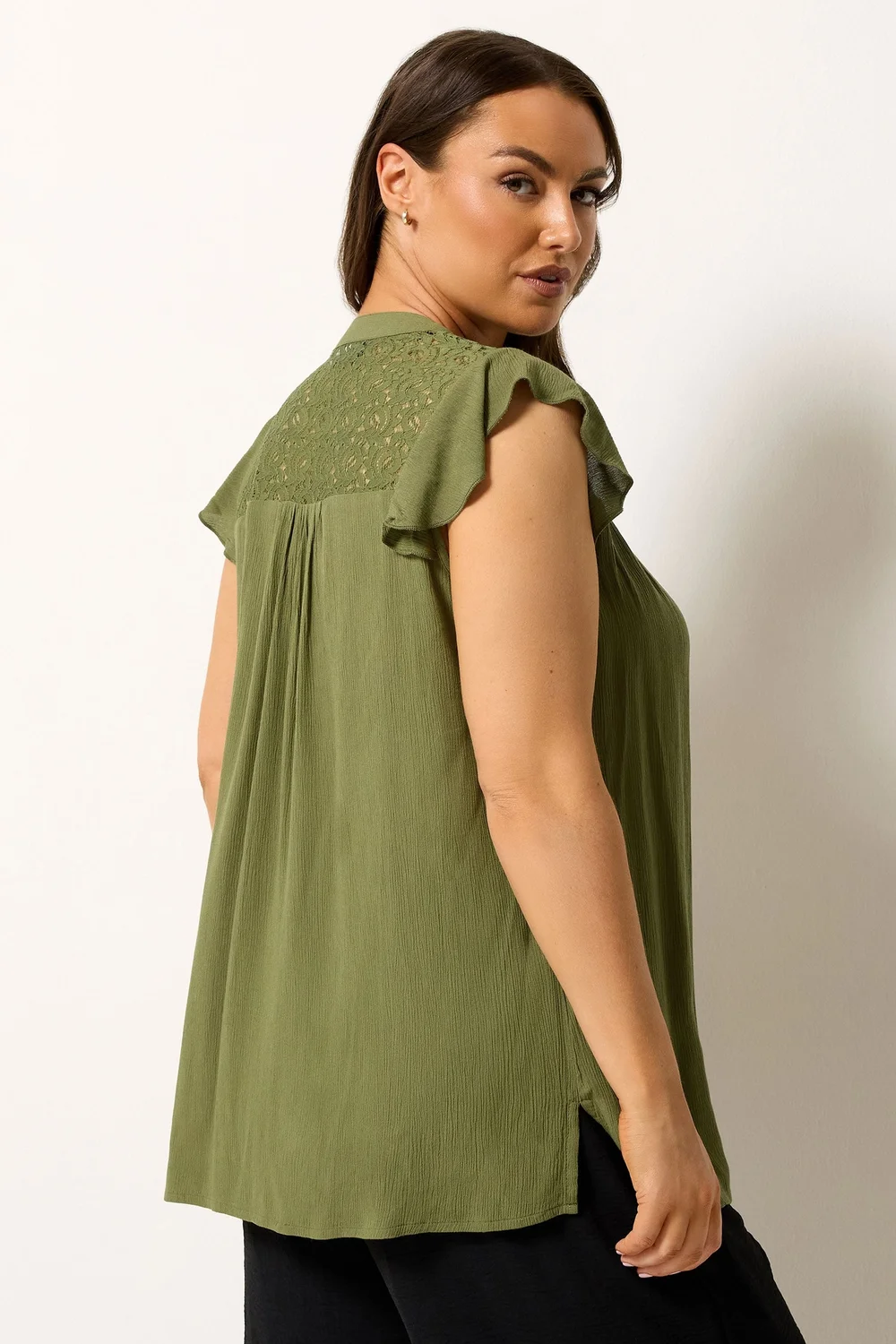 Yours Curve Green Crochet Blouse - 30-32 Image 3