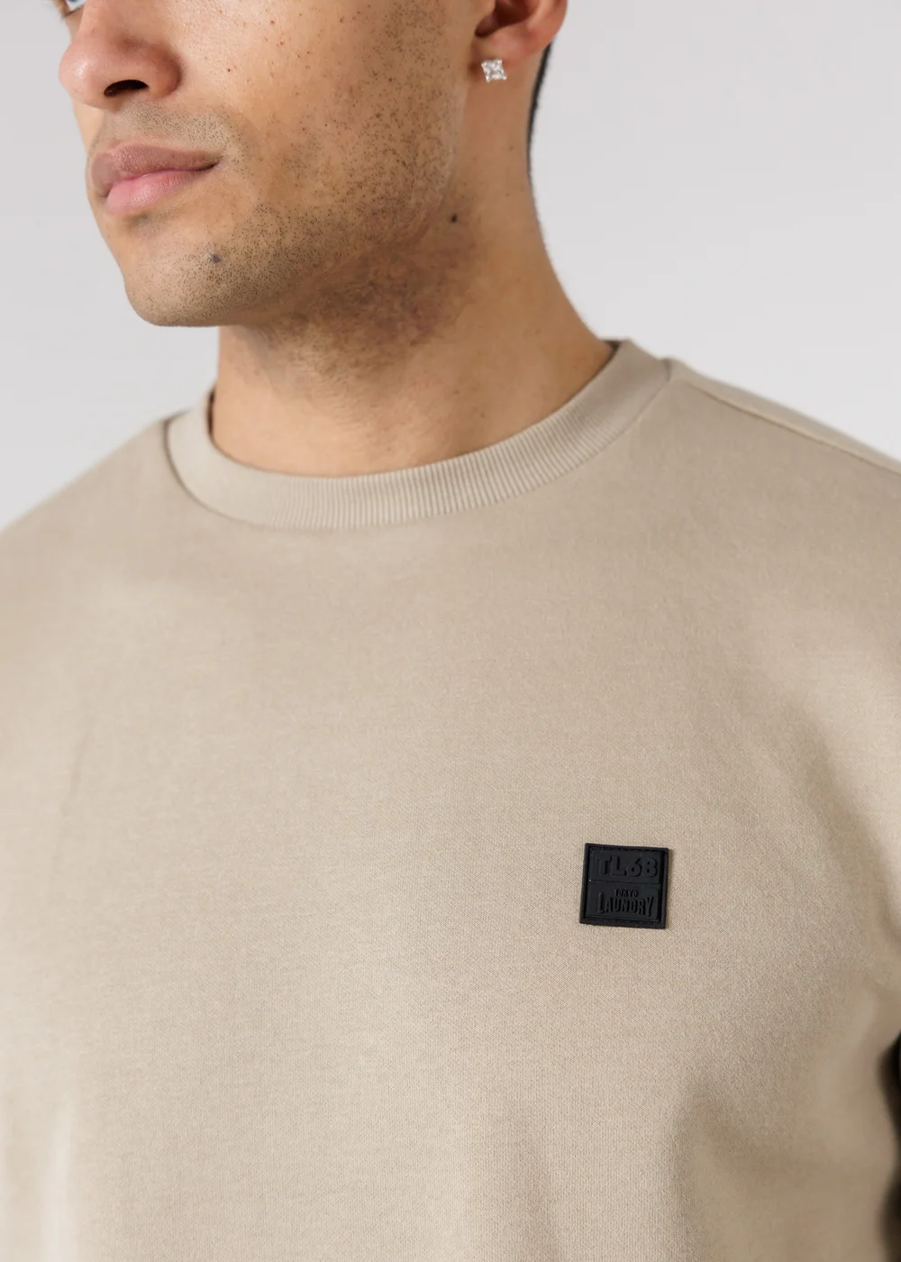 Tokyo Laundry Beige Essential Brushed Fleece Crew Sweatshirt - L Image 3