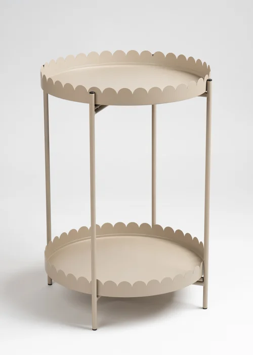 Scottish Everlastings Greige Round Scallop Table - One Size Image 2