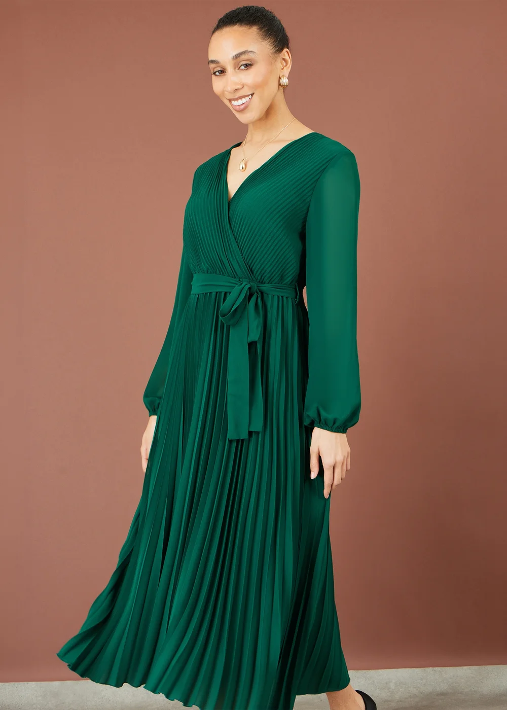 Yumi Green Pleated Wrap Midi Dress - 8 Image 3