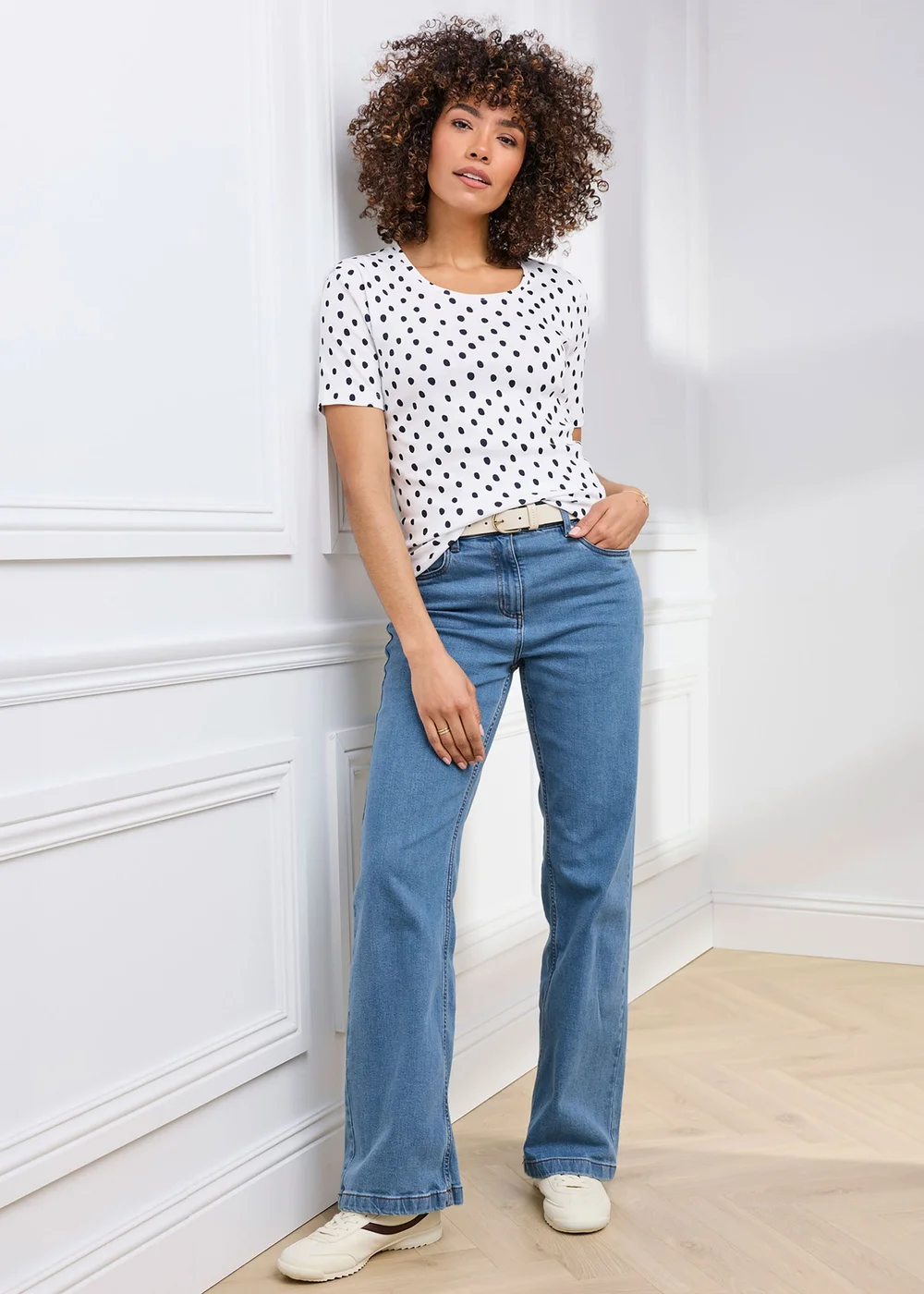Cotton Traders White Wrinkle Free Short Sleeve Spot Scoop Neck Top - 18 Image 1
