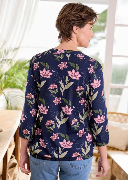 Cotton Traders Navy Cotton Bubble Hem 3/4 Sleeve Printed Top - 24 Image 3