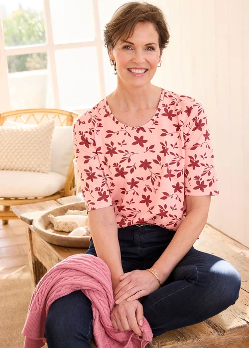 Cotton Traders Rose 1/2 Sleeve Printed Scoop Neck Top - 24 Image 4
