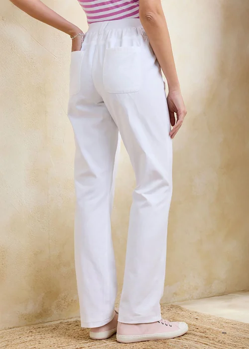 Cotton Traders White Wrinkle Free Pull On Straight Leg Trousers - 16/L29 Image 2