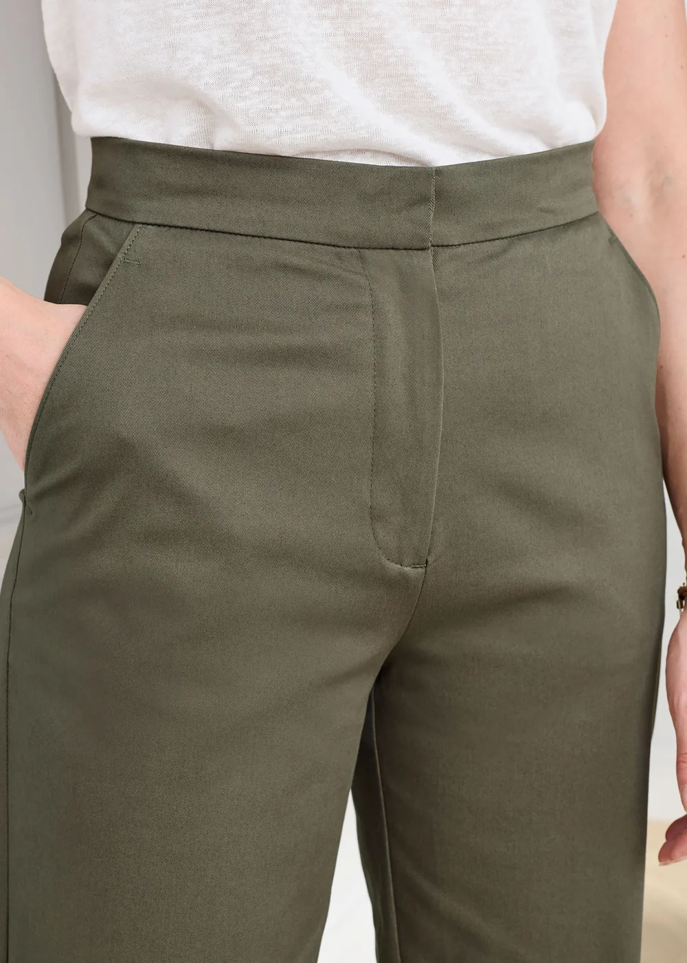 Cotton Traders Dark Forest Ankle Grazer Chino Trouser - 14/L29 Image 4