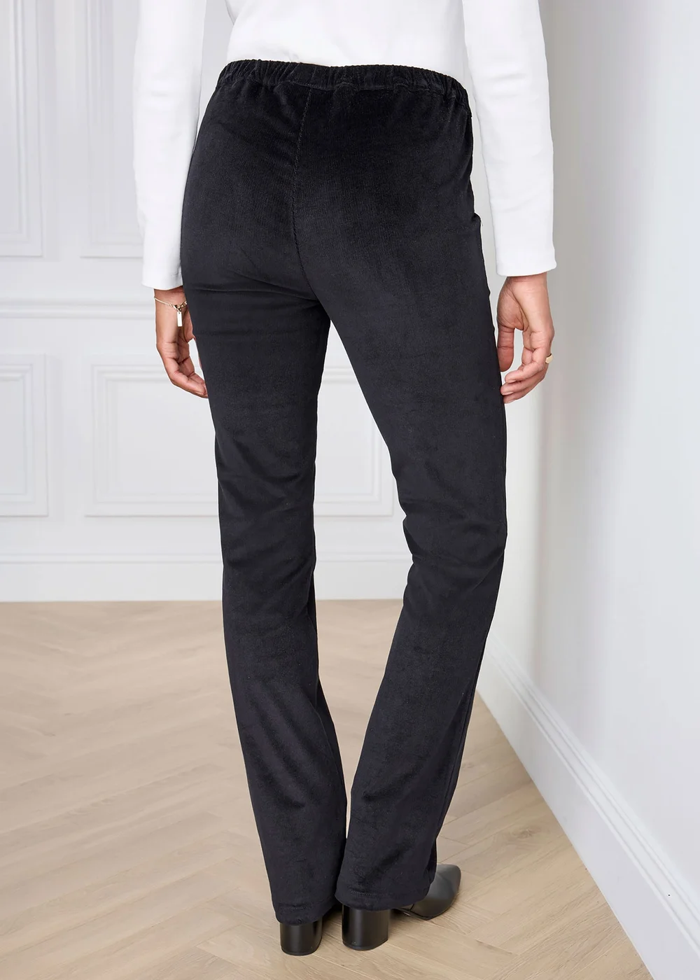 Cotton Traders Black Straight Leg Pull On Cord Trousers - 24/L27 Image 3