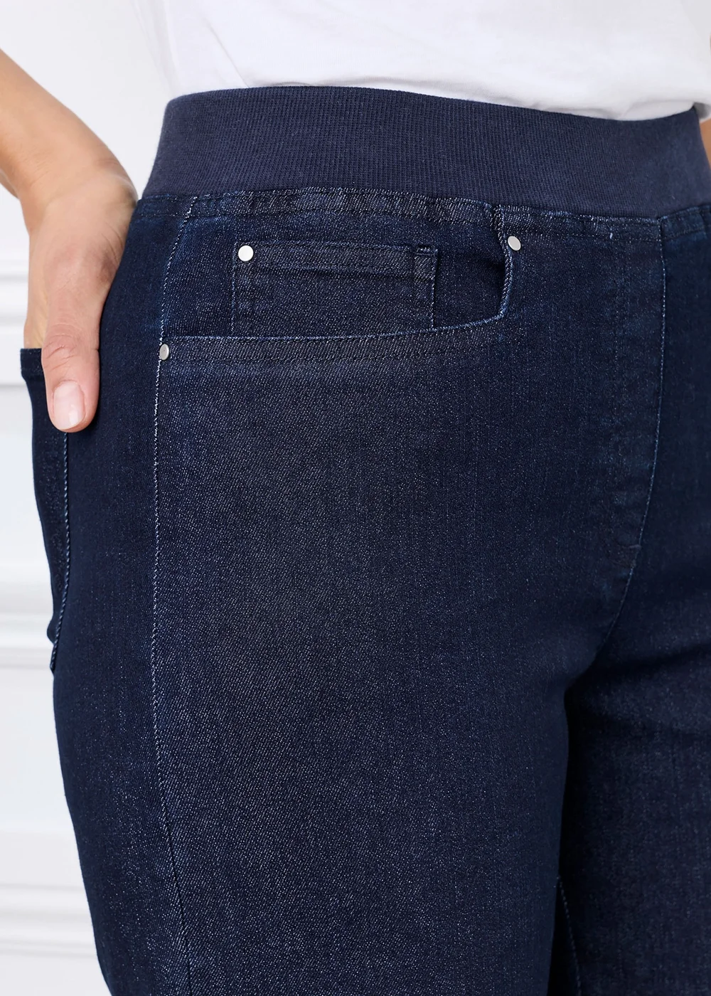 Cotton Traders Dark Denim Premium Pull On Wide Leg Jeans - 10/L29 Image 4