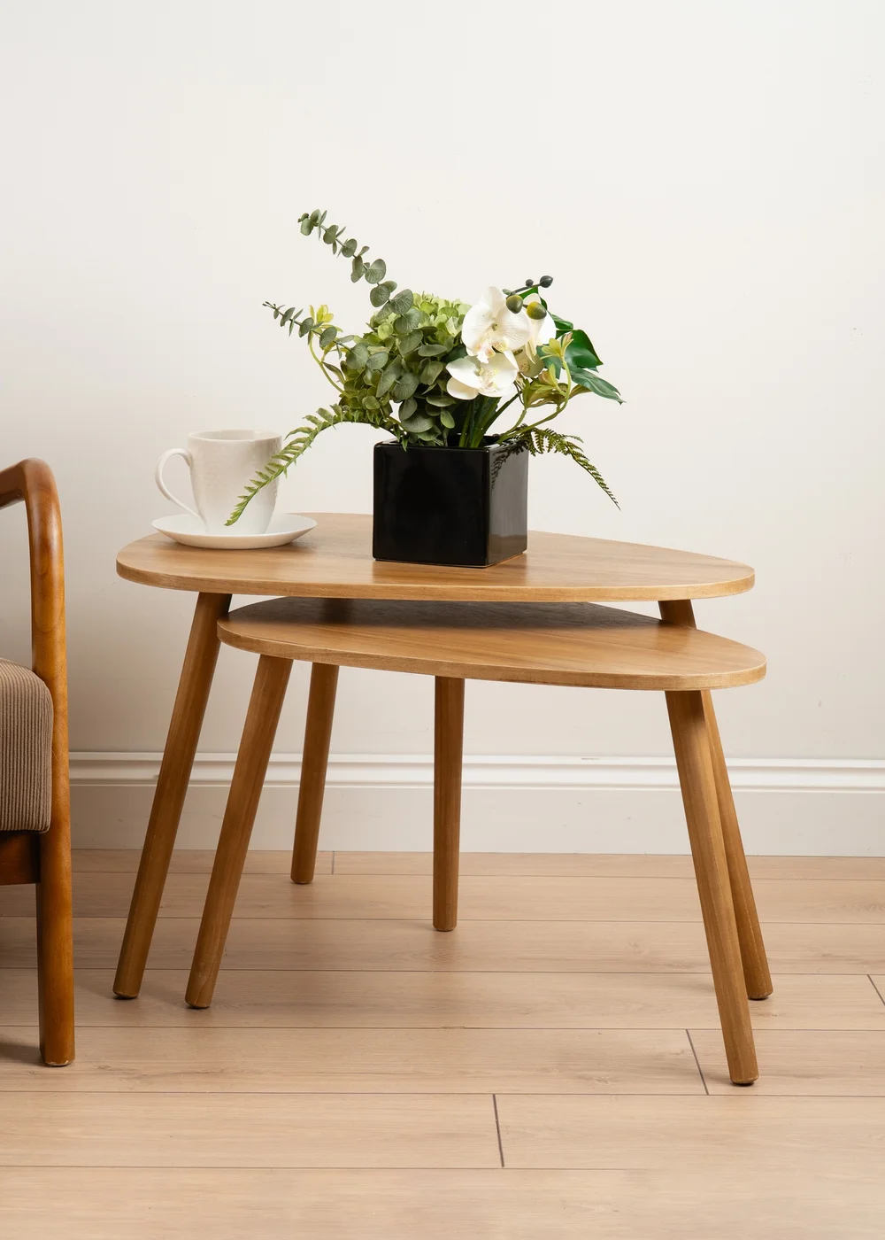 Scottish Everlastings Set of 2 Wooden Oval Tables - One Size Image 1