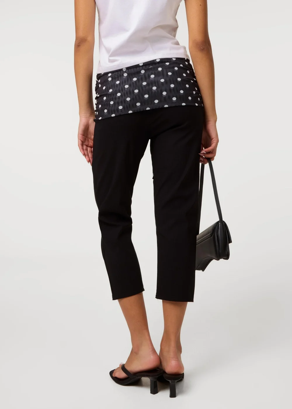 Pink Vanilla Black Mesh Polka Dot Tie Capri Pants - M/L Image 4
