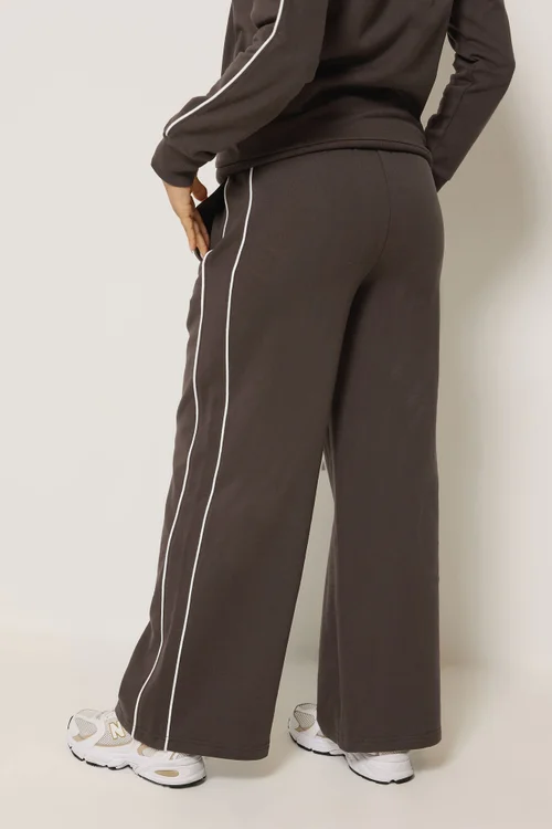 PixieGirl Petite Chocolate Brown Contrast Joggers - 12/L27 Image 4