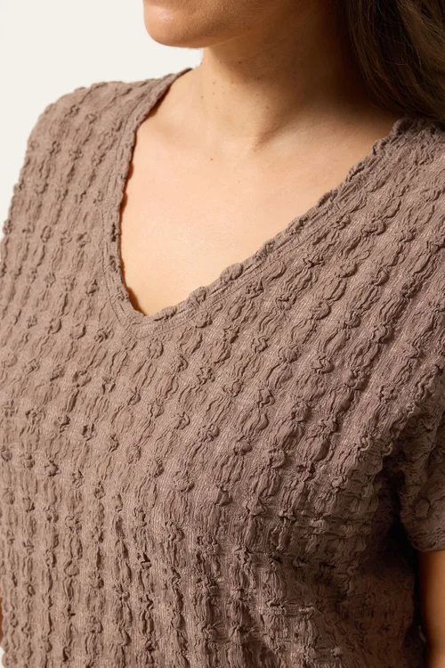 Yours Curve Brown Bubble Textured T-Shirt - 30-32 Image 5