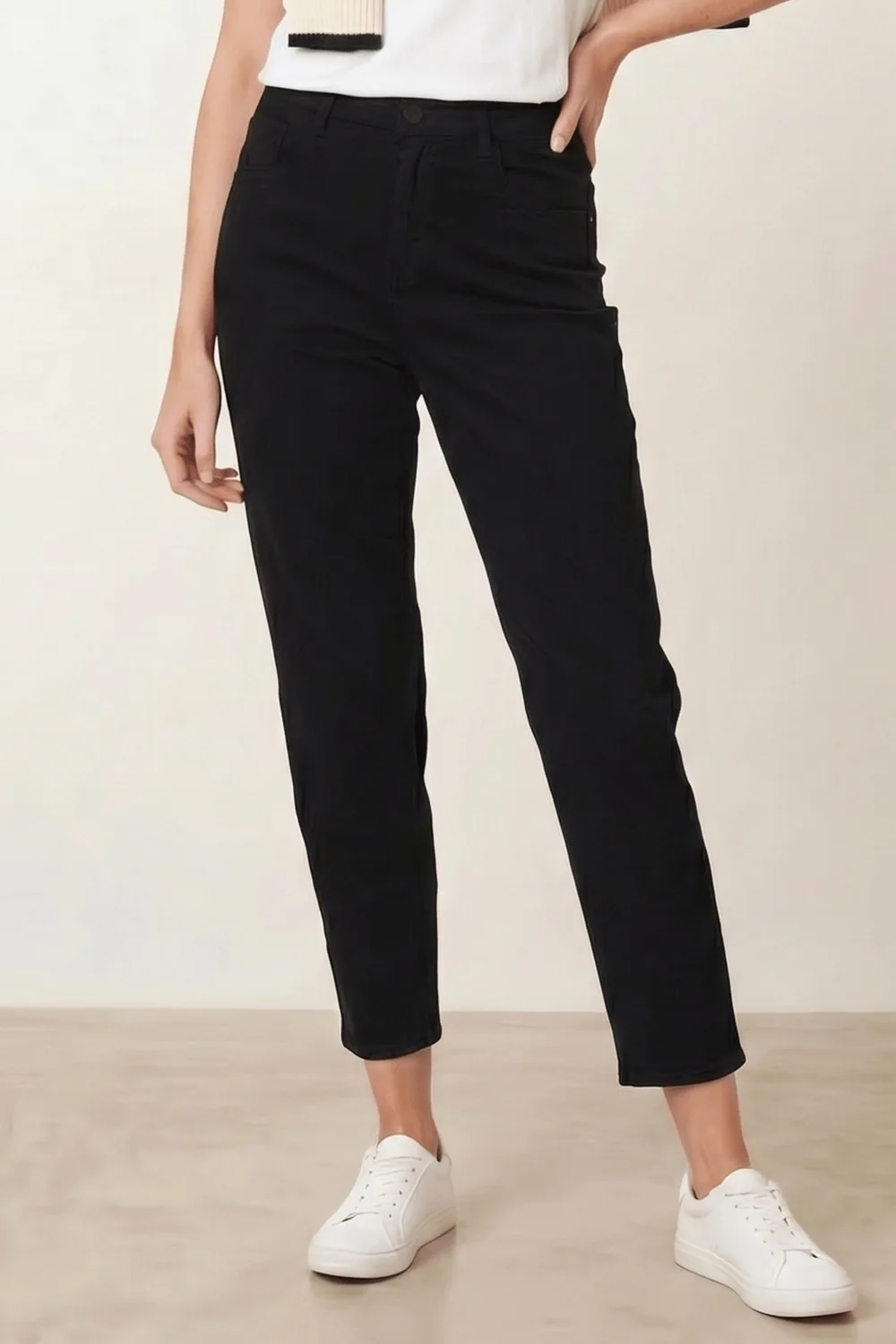 Style Cheat Black Mid-Ankle Straight-Leg Trousers - 8 Image 5