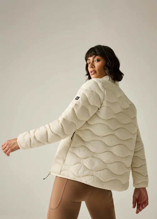 Regatta Cream Hydi Insulated Jacket - 10 Image 3