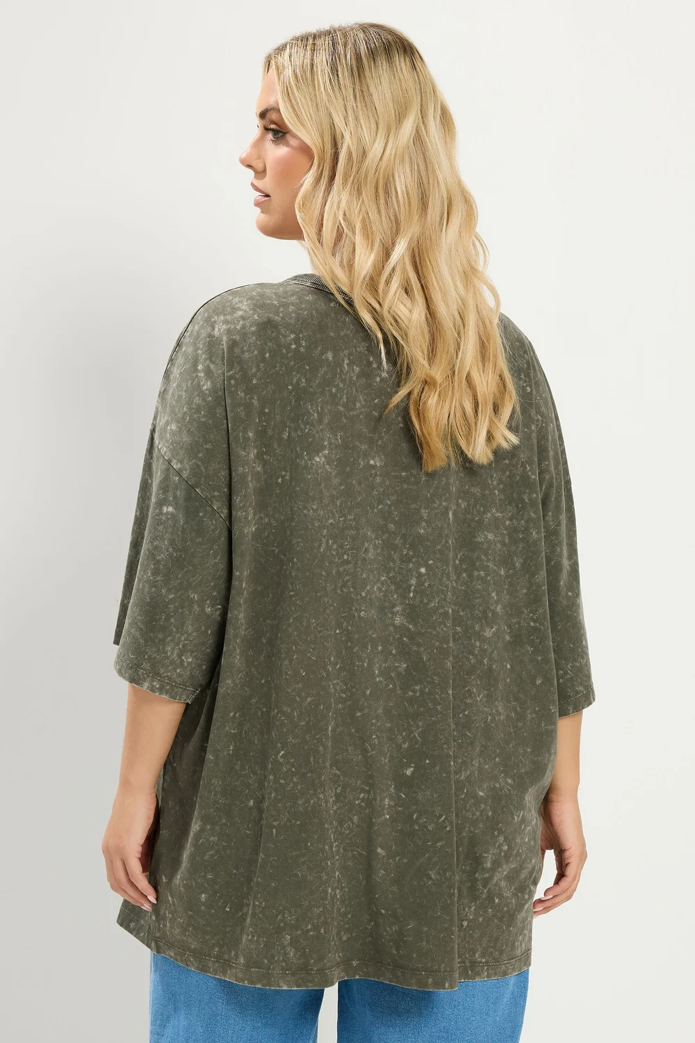 Yours Curve Green Acid Wash 'Cosmic' Oversized T-Shirt - 18 Image 4