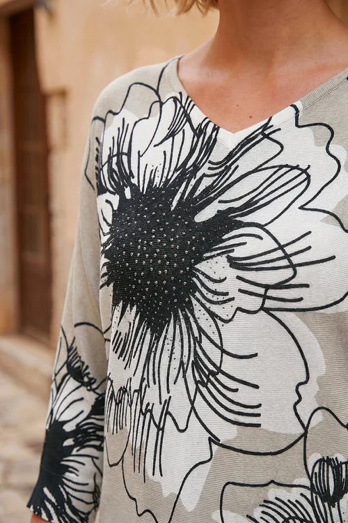 Roman Light Grey Mono Embellished Floral V-Neck Jumper - 14 Image 4
