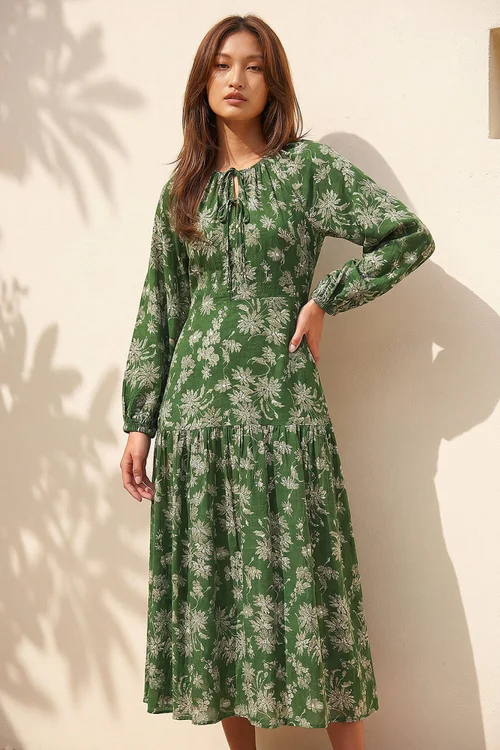 Roman Green Floral Keyhole Tie Midi Dress - 16 Image 1