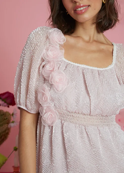Neon Rose Soft Pink Corsage Detail Tiered Silhouette Midaxi Dress - M Image 3