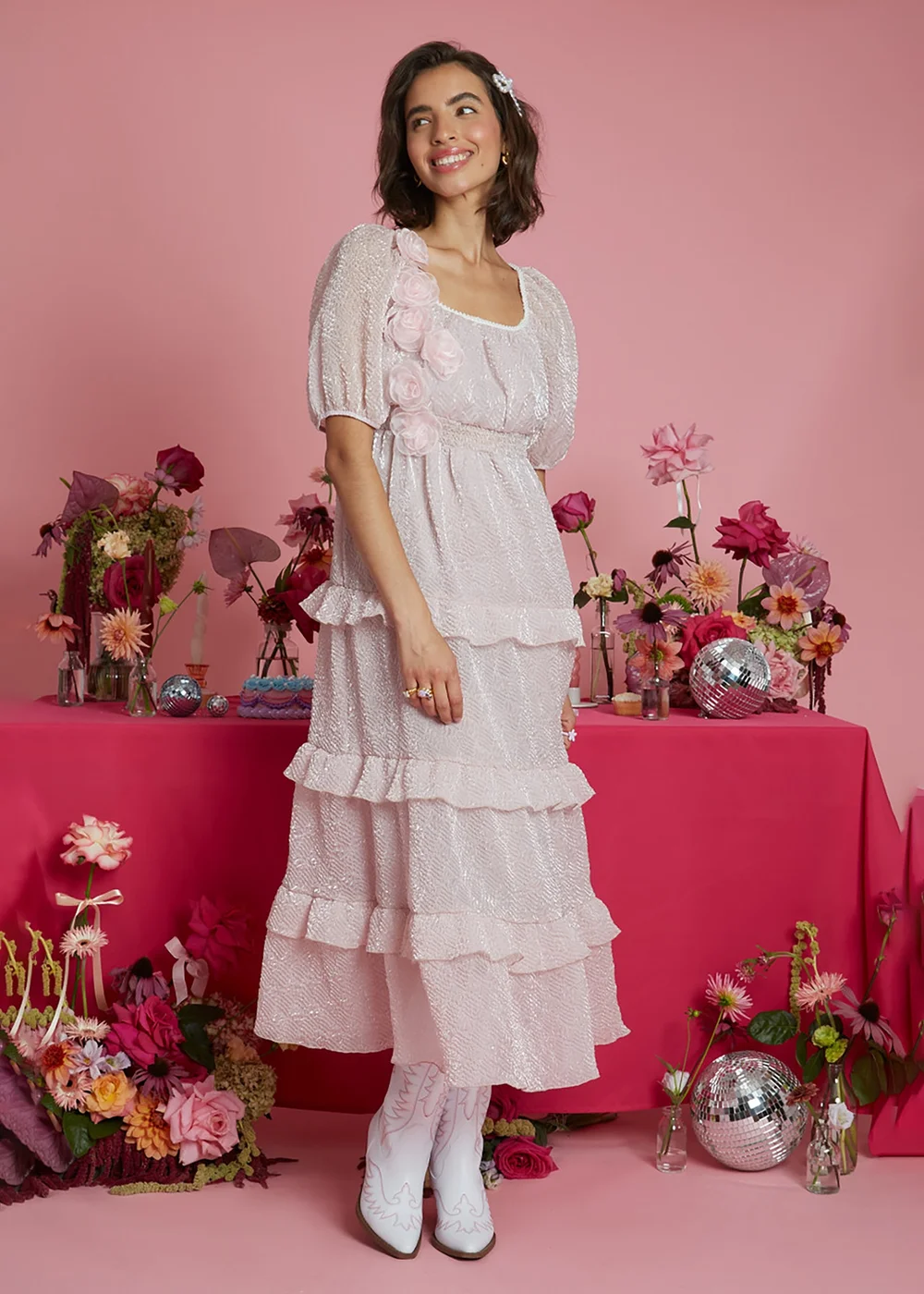 Neon Rose Soft Pink Corsage Detail Tiered Silhouette Midaxi Dress - M Image 1