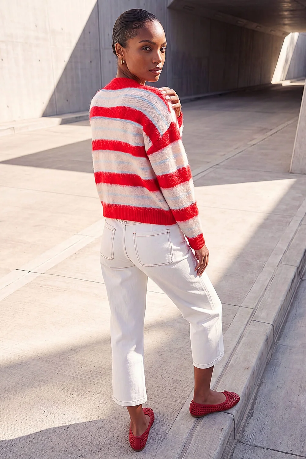 Roman Red Stripe Knit Cardigan - 12 Image 3