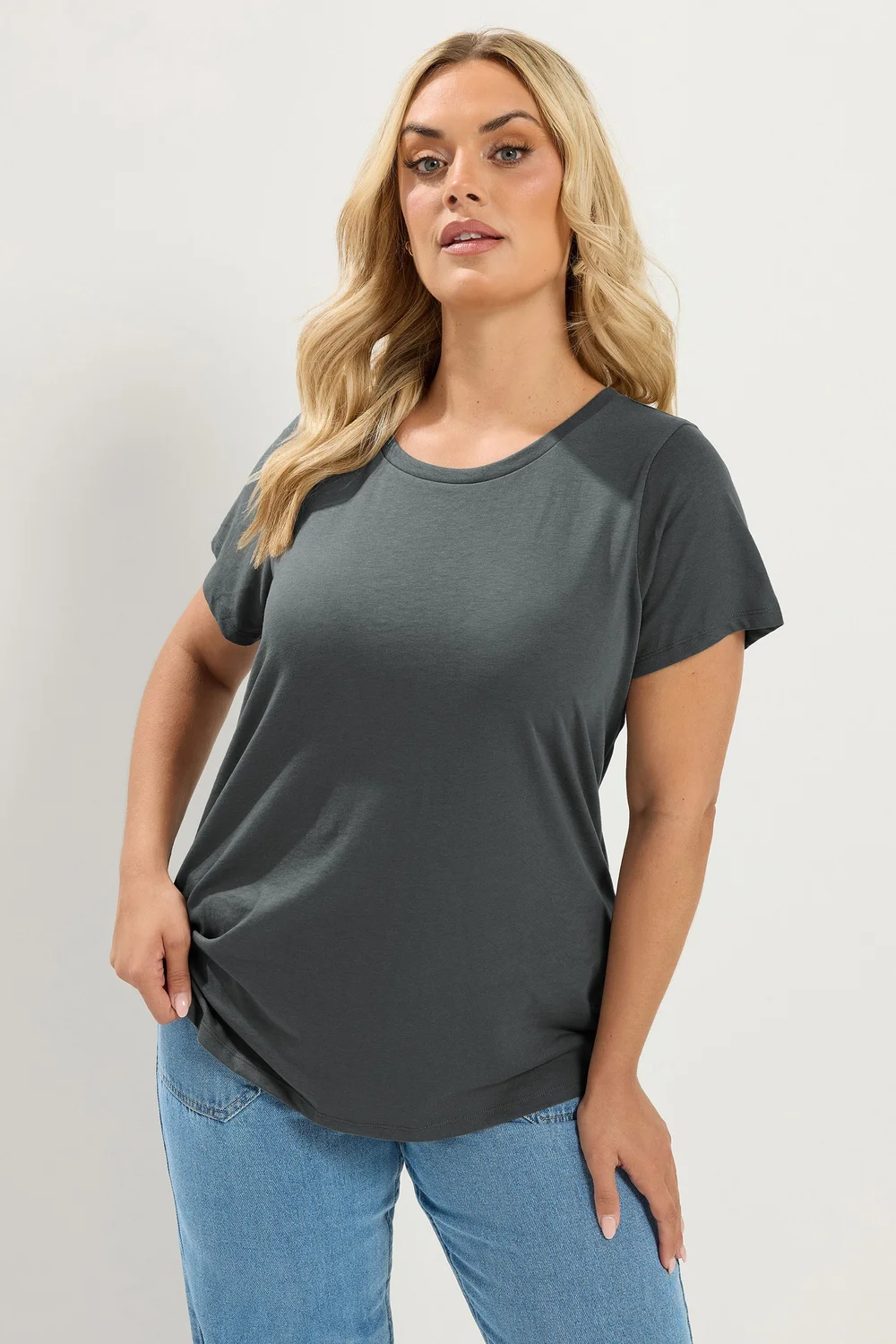 Yours 5 Pack Curve Navy Blue T-Shirts - 22-24 Image 2
