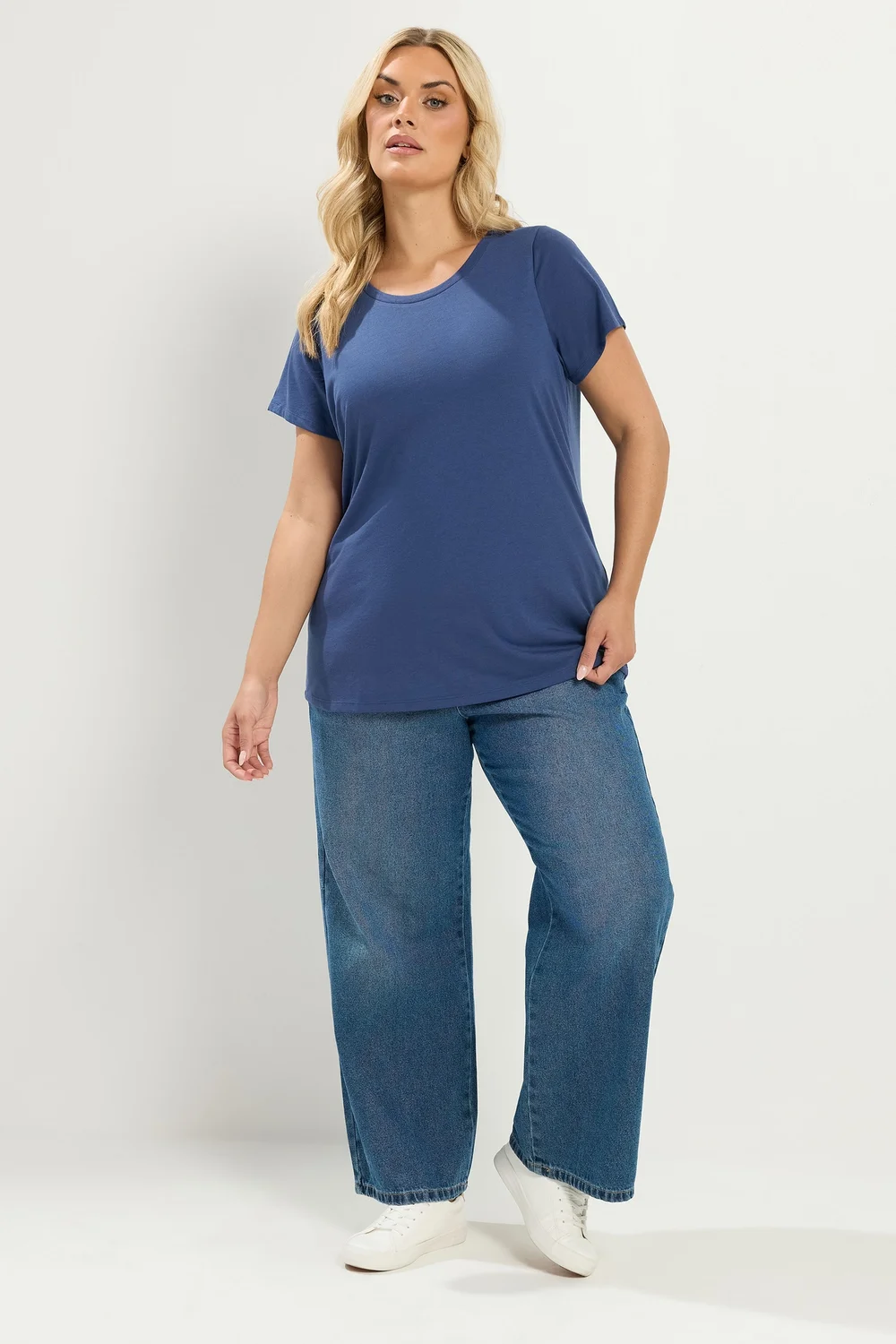 Yours 3 Pack Curve Purple & Blue Core T-Shirts - 22-24 Image 4