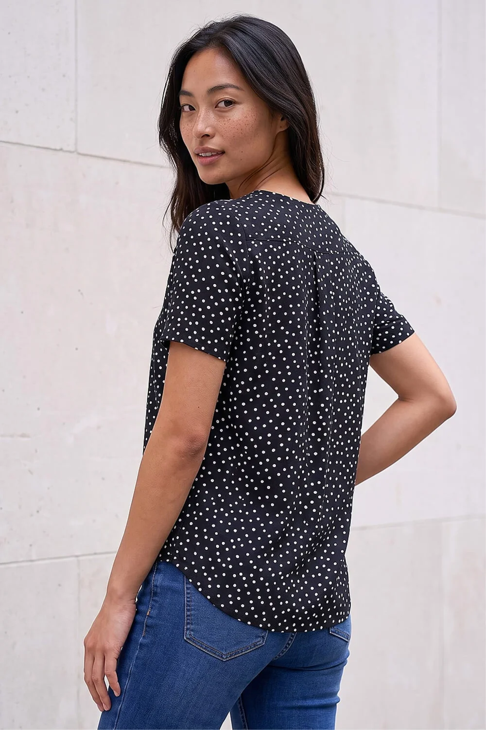 Roman Black Petite Spot V-Neck Blouse - 12 Image 3
