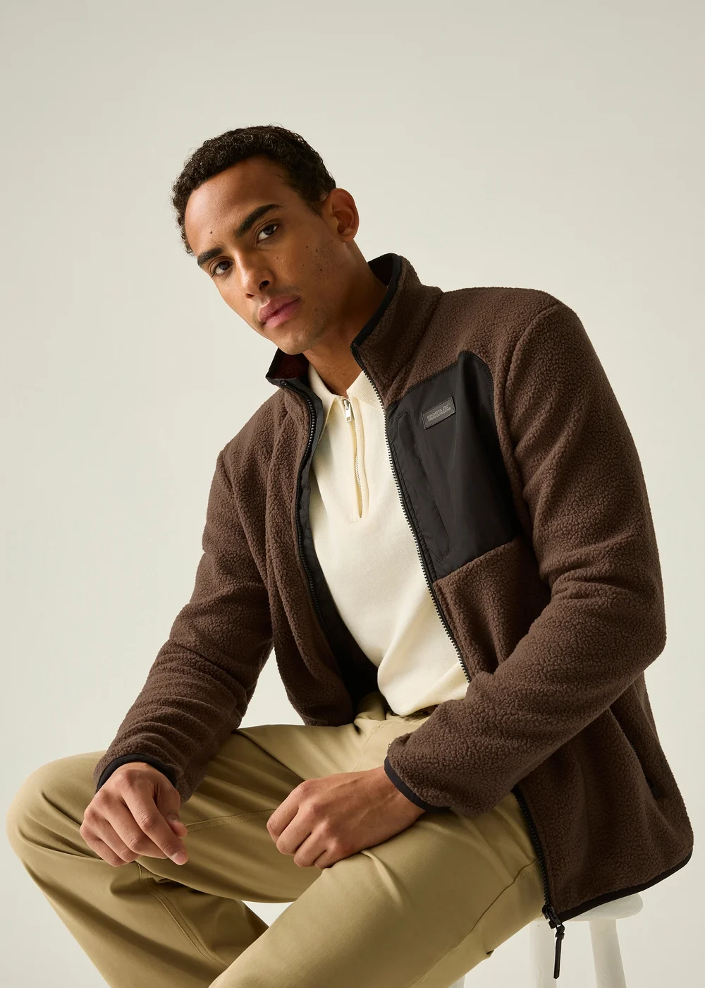 Regatta Coffee Frankie Borg Cosy Fleece - L Image 5