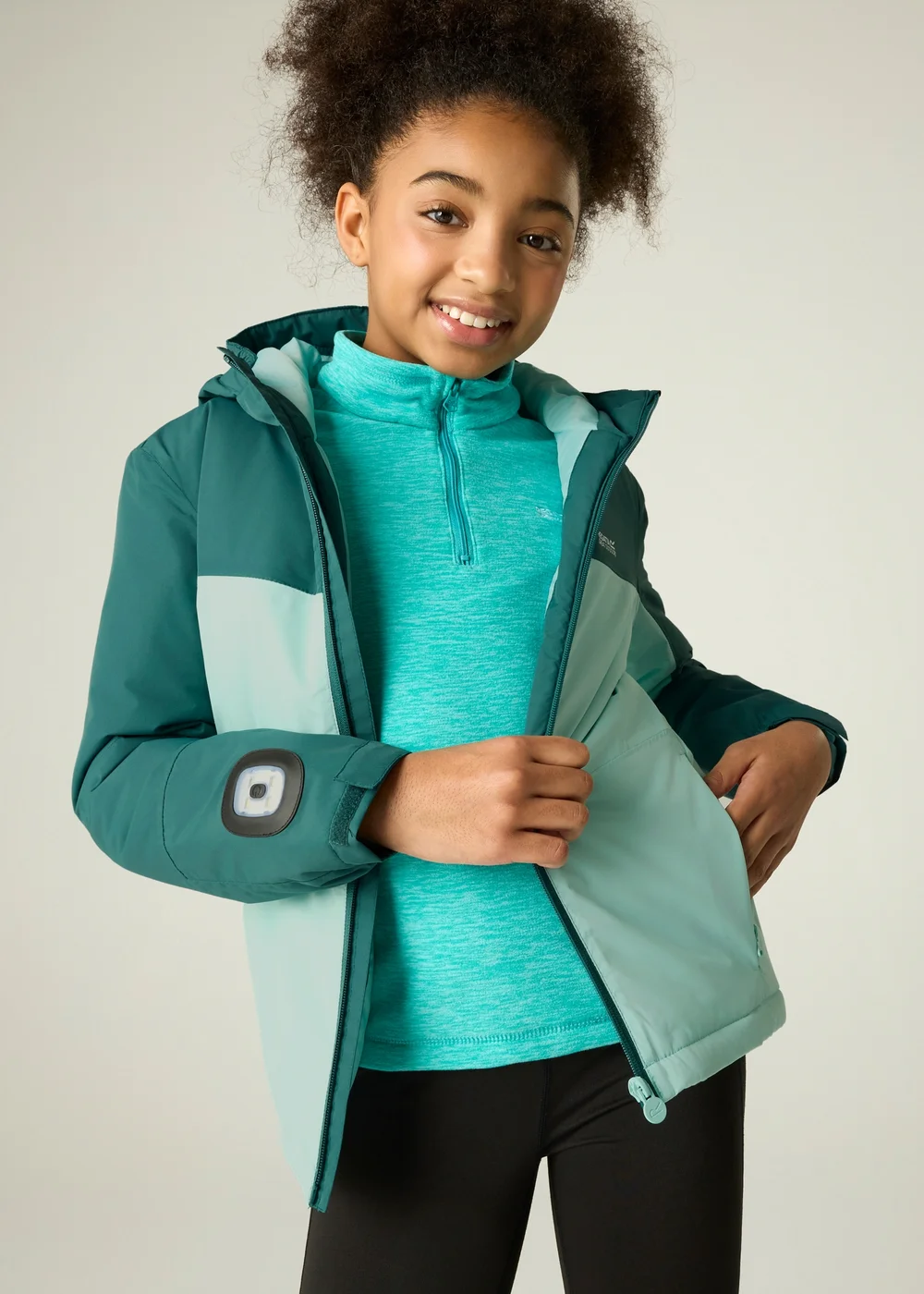 Regatta Green Beamz Isotex Waterproof Jacket (3-13 years) - 9-10 Yrs Image 1
