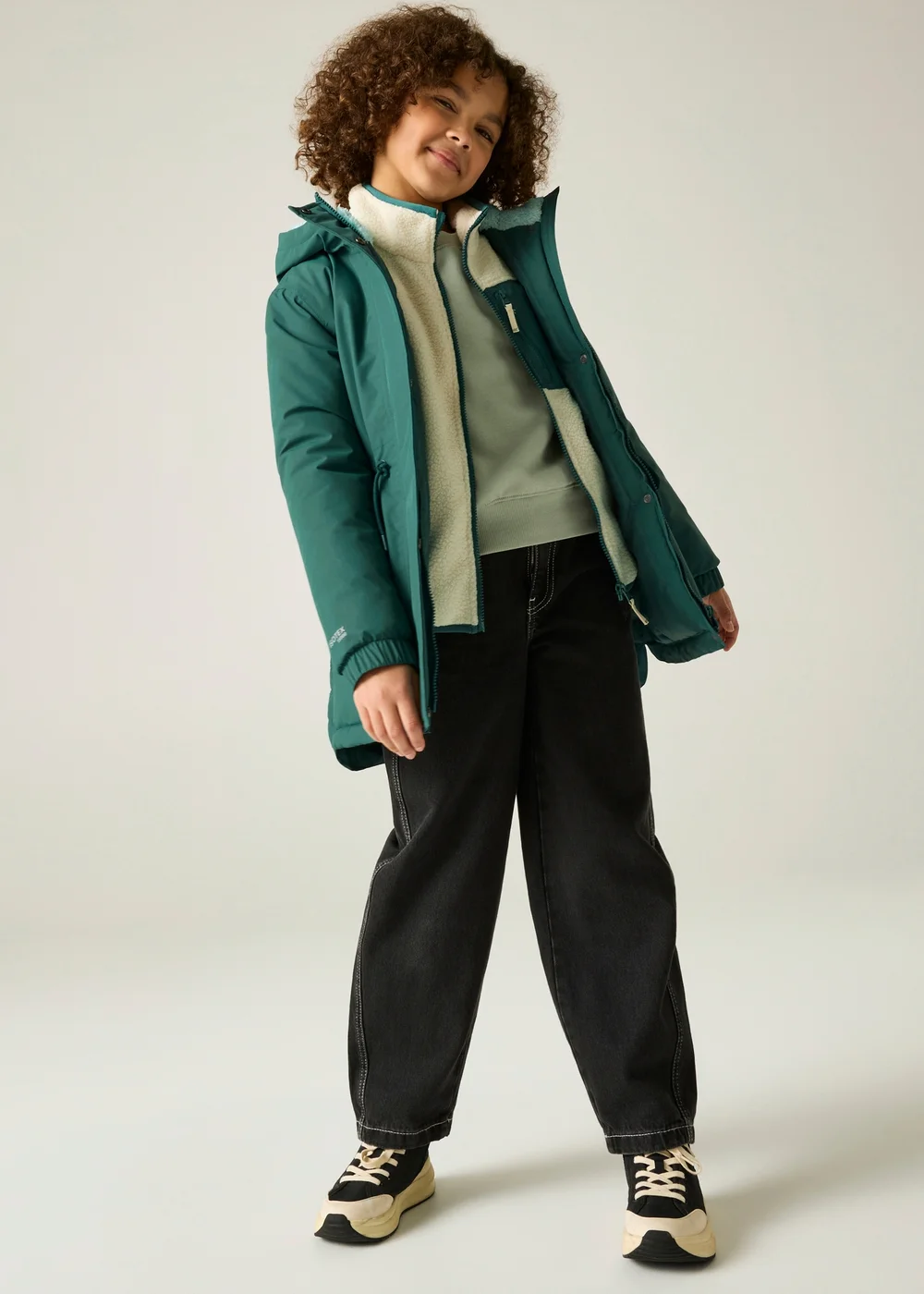 Regatta Green Vallina Junior Isotex Waterproof Jacket (3-13 years) - 5-6 Yrs Image 3