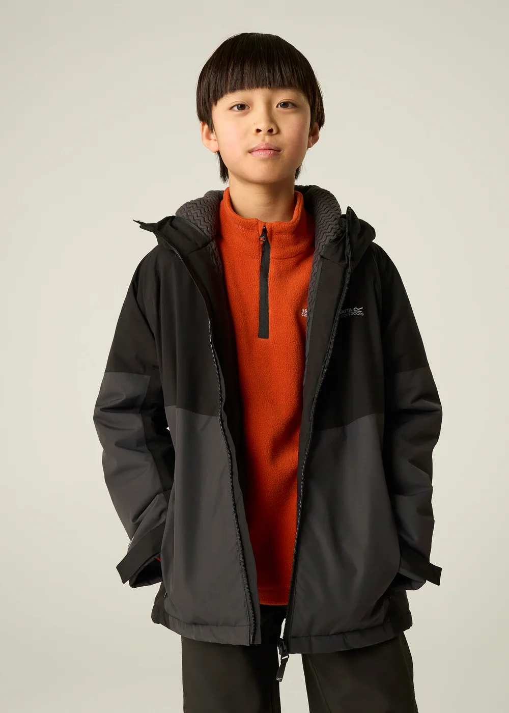 Regatta Black/Grey Hillain Isotex Waterproof Jacket (3-13 years) - 9-10 Yrs Image 4