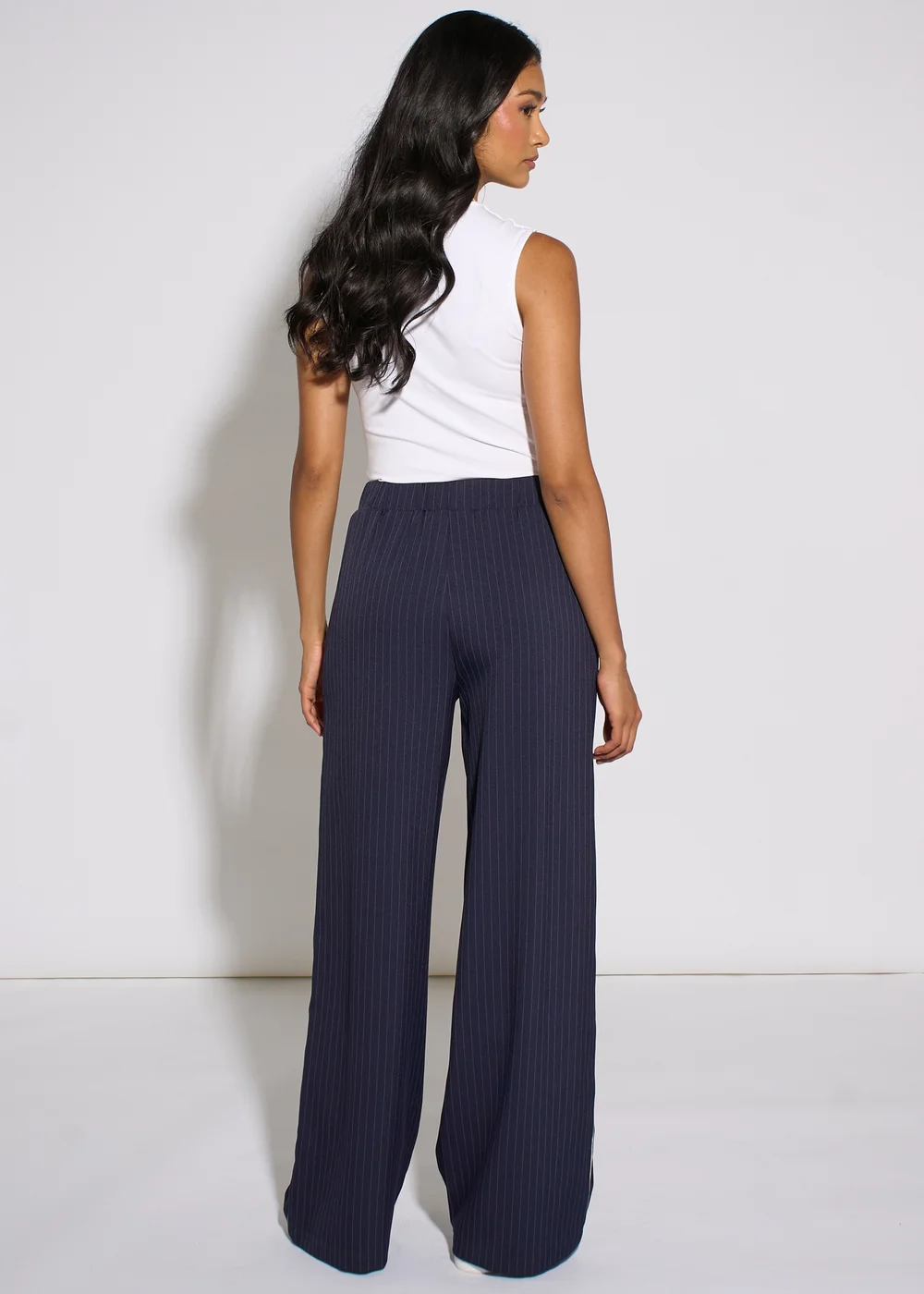 Gini London Navy Drawstring Pinstripe Wide Leg Jogger - 8 Image 2